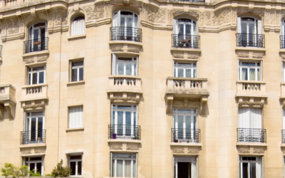 Les façades haussmanniennes parisiennes